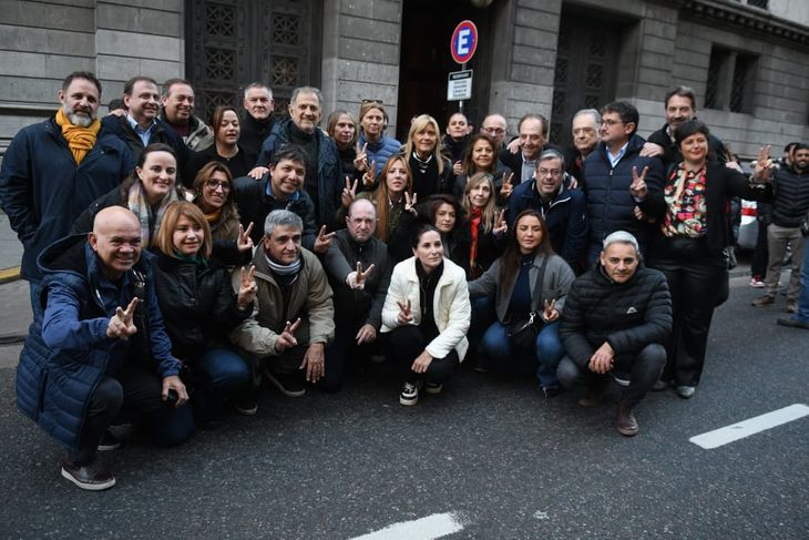 Las diferentes tribus del PJ marcharon en apoyo a Cristina, pero no todas responden al Kirchnerismo.  