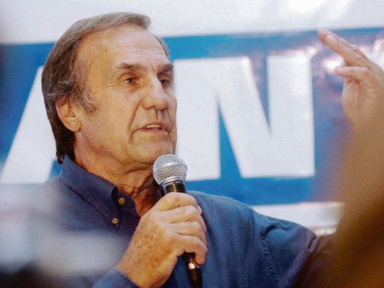 Carlos Reutemann&nbsp;&nbsp;