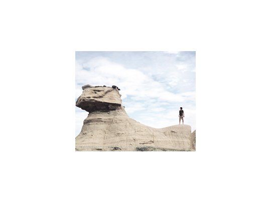«La esfinge» es una de las tantas figuras que el viento, el agua y el tiempo labraron en este parque también conocido como Valle de la Luna.