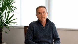 Jorge Sola se reúne con empresarios pymes y sectores políticos para armar una propuesta política de cara a 2027.