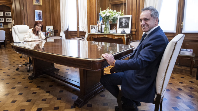 Cristina Kirchner y Daniel Scioli durante la reunión de esta tarde en el Senado. 