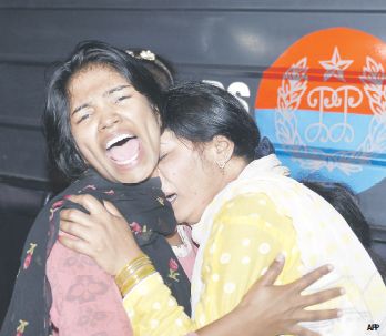 Un terrorista se detonó en un parque de Pakistán en plena Pascua: 69 muertos (foto 1)