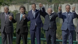 Yamandú Orsi participa de una cumbre del Mercosur cargada de tensiones con Europa.