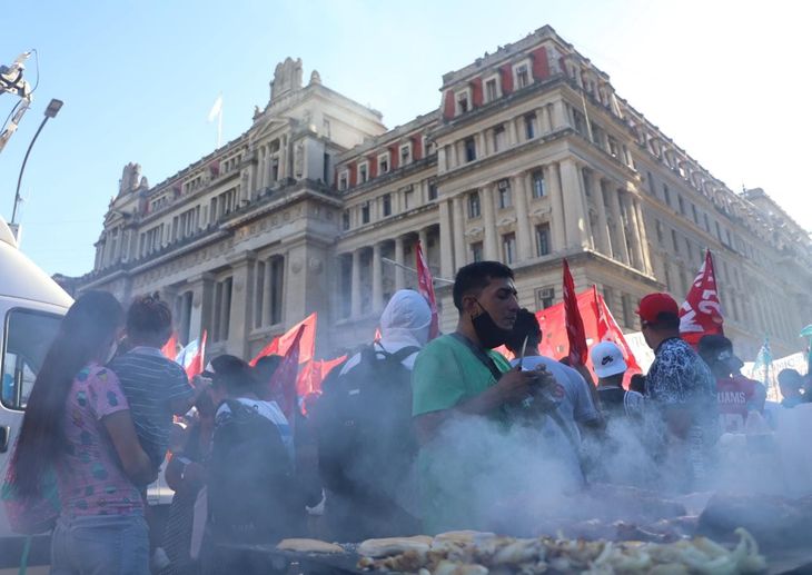marcha a la corte (1).jpeg