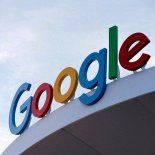 Google estrena nuevas medidas de ciberseguridad para combatir las estafas.  Google estrena nuevas medidas de ciberseguridad para combatir las estafas.