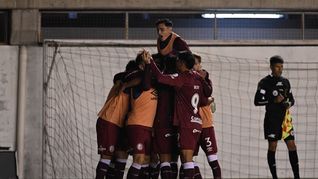 Lanús pasó a Vélez y ya está en octavos de la Copa Argentina.