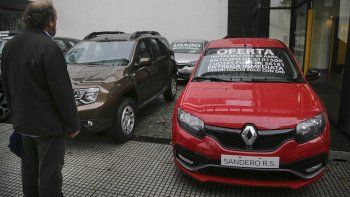 gobierno pidio a automotrices solucion para planes de ahorro