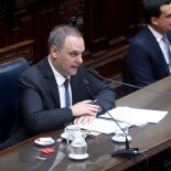 Manuel Adorni dice que va a ir a presentar el informe de gestión al Senado. Manuel Adorni dice que va a ir a presentar el informe de gestión al Senado.