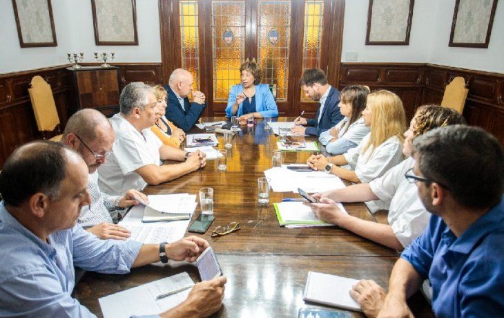 Arabela Carreras encabezó comité de emergencias.