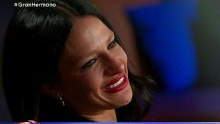Chiara se emocionó al escuchar los mensajes de sus padres.