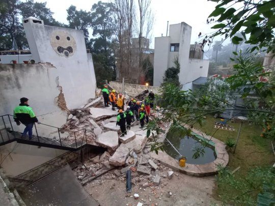 casa derrumbada en rosario.webp