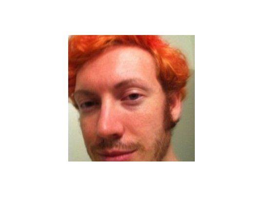 La foto del perfil de Holmes en uno de los sitios de encuentros sexuales.