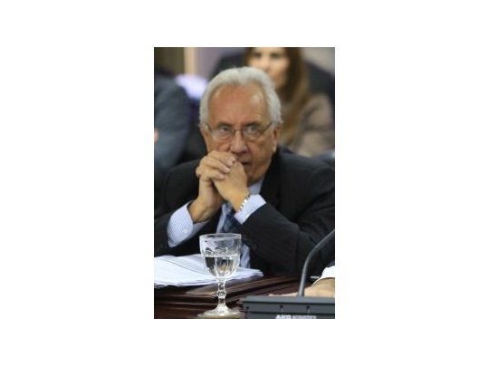 Héctor Recalde.
