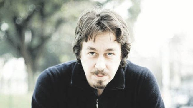 pedro mairal. El autor de “Una noche con Sabrina Love” incursiona con su nuevo libro en los rompecabezas literarios de otros tiempos.