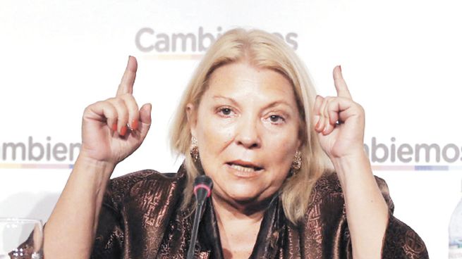 Elisa Carrió criticó la ley ómnibus y la delegación de facultades otorgadas a Javier Milei. 