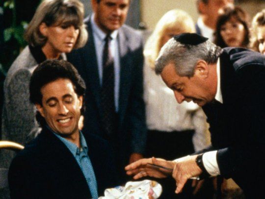 Jerry Seinfeld junto a Charles Levin.