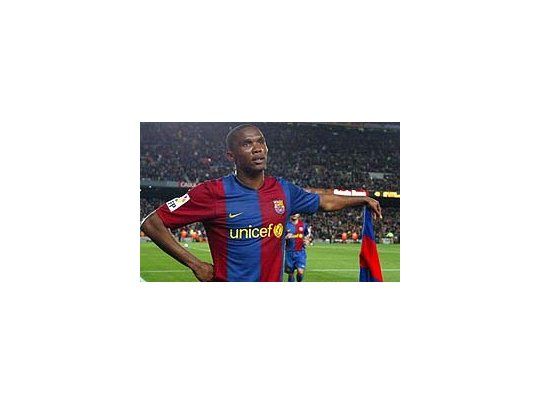 Etoo podría pasar a Inter en la transferencia de Ibrahimovic.