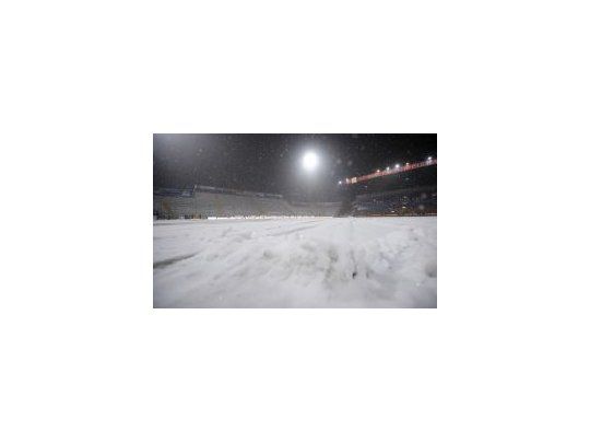Blanco. El Ennio Tardini de Parma no pudo soportar la fuerte nevada y se suspendió la visita del puntero del Calcio.