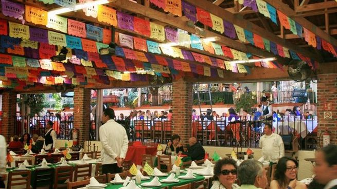 Resturante Arroyo, el más grande del mundo.