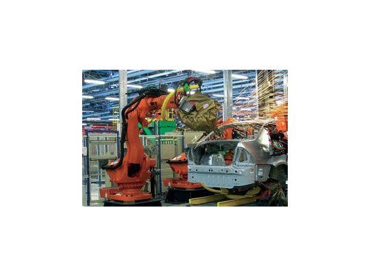 Giorgi destacó al sector automotriz, que registró el segundo mejor febrero de su historia.
