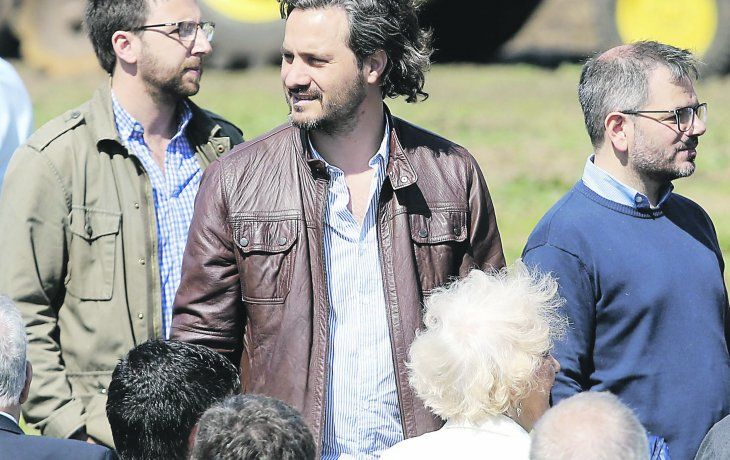 ámbito.com | PAG10-SANTIAGO CAFIERO.jpg