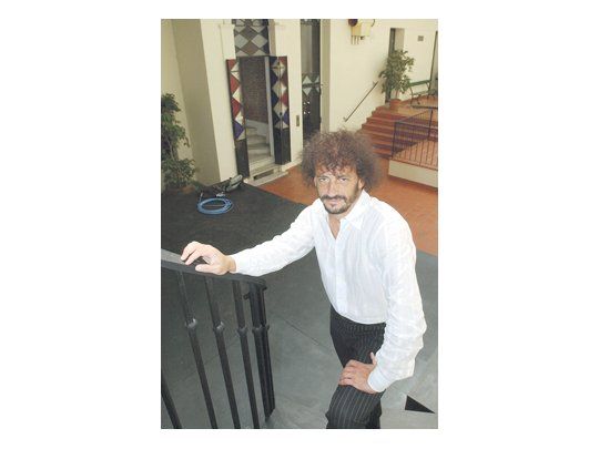 Angel Mahler: «‘Drácula’ fue un punto de inflexión. Pensé que habría un surgimiento de autores, pero no fue así. El resto de los productores apuesta por musicales que se suponen son éxito seguro».