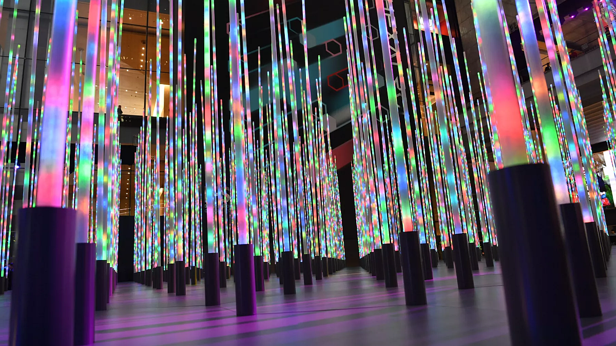 The transforming power of light: illuminating a sustainable and connected future