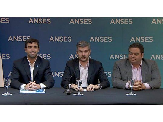 Emilio Basavilbaso, Marcos Peña y Jorge Triaca.
