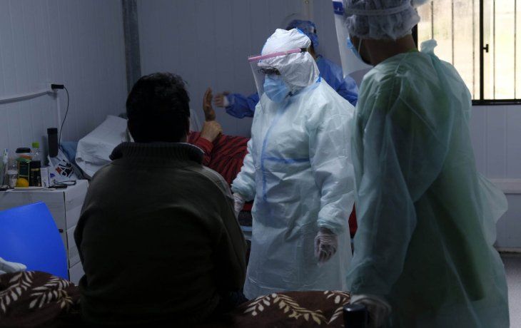 ámbito.com | coronavirus médicos hospitales.jpg
