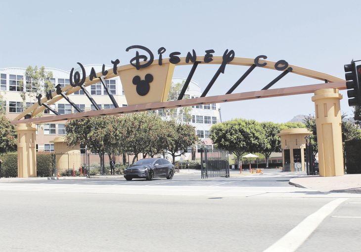 Disney reportó ingresos por unos u$s25.200 millones en su segundo trimestre fiscal de 2026, lo que representa un aumento interanual cercano al 7%. Disney reportó ingresos por unos u$s25.200 millones en su segundo trimestre fiscal de 2026, lo que representa un aumento interanual cercano al 7%.