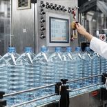 La diversa industria plástica muestra algunos signos de mejoría sobre el cierre del año. La diversa industria plástica muestra algunos signos de mejoría sobre el cierre del año.