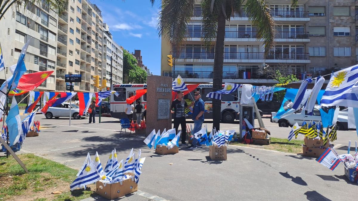 Caravans, anecdotes and optimism brought color to the first part of spring elections