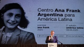 Jorge Macri fue distinguido en los premios Ana Frank.