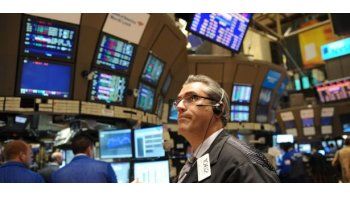 Wall Street con fuerte retroceso por el petróleo
