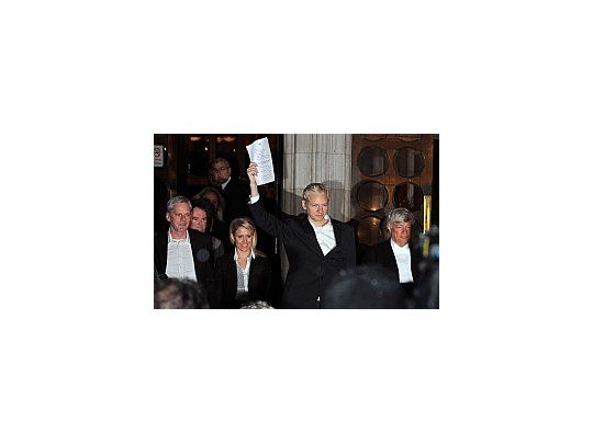 El fundador de WikiLeaks, Julian Assange, dijo que espera continuar con su trabajo