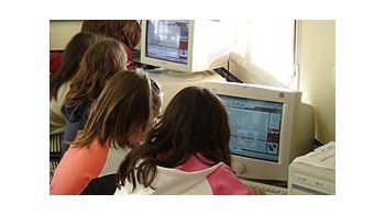 Exigen reglamentación para proteger a menores