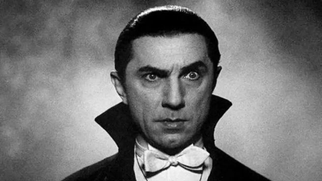 Bela Lugosi, en su célebre caracterización para Drácula (1931)