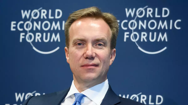 Børge Brende detalló que la economía mundial podría afrontar una etapa de alta inestabilidad por las burbujas multifactoriales que podrían existir.