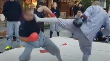 La patada del monje Shaolin se viralizó en las redes.