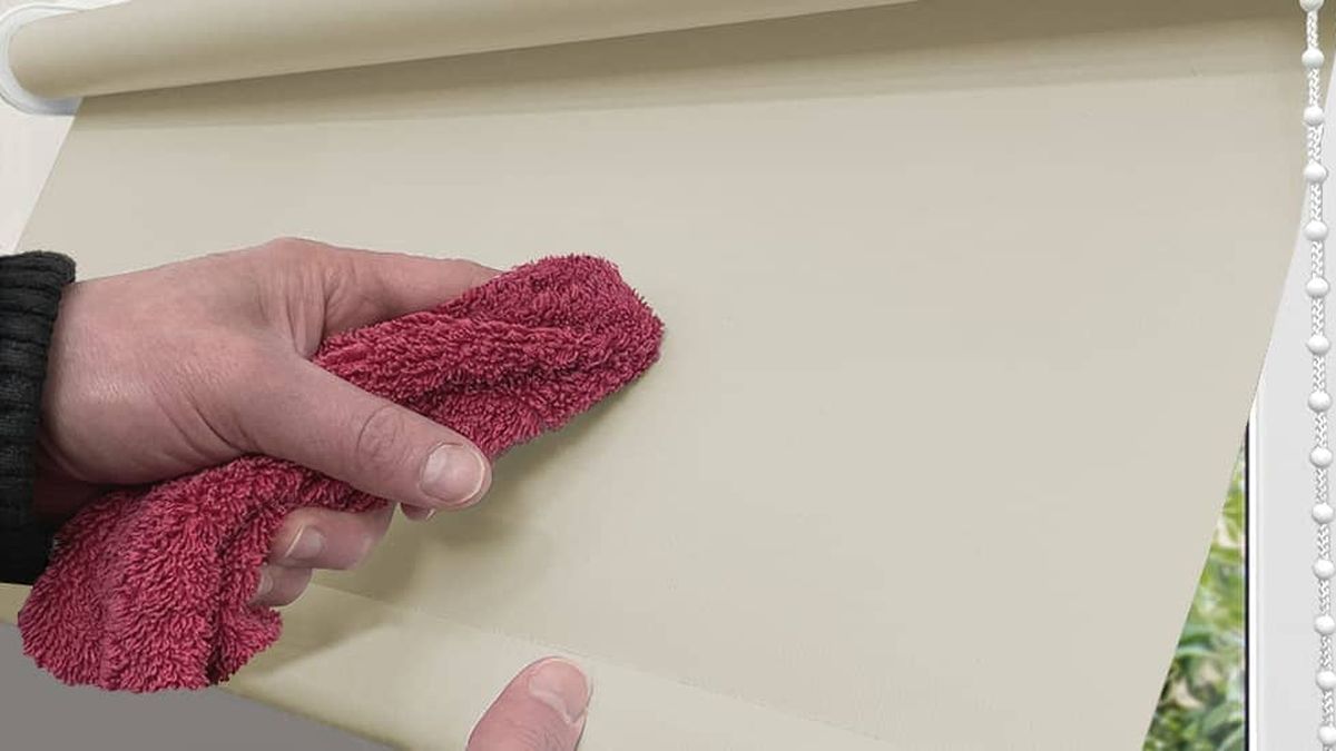 How to clean black out curtains without damaging them How to clean black out curtains without damaging them