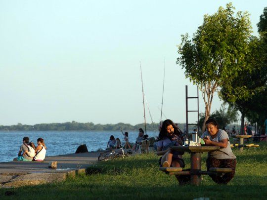 El Servicio Meteorológico Nacional prevé una temperatura de 16 grados de mínima y 22 grados de máxima para este domingo.