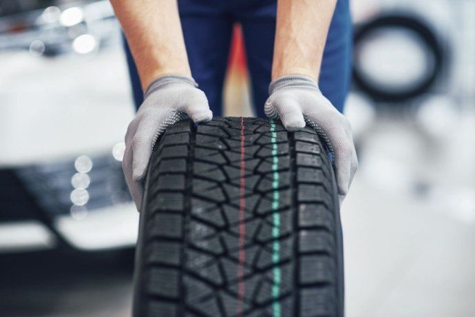 A tire with the worn tread loses the traction capacity, especially on wet or mud floor. If the drawing is on the twi (wear indicator), it is time to change it. A tire with the worn tread loses the traction capacity, especially on wet or mud floor. If the drawing is on the twi (wear indicator), it is time to change it.