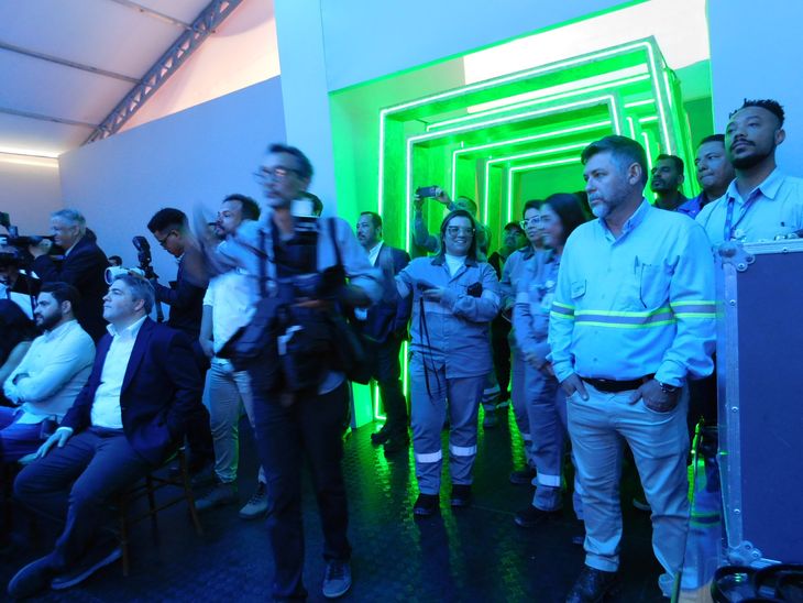 Los trabajadores de PAE que participaron en la construcción del parque también estuvieron presentes y fueron protagonistas de la apertura. Los trabajadores de PAE que participaron en la construcción del parque también estuvieron presentes y fueron protagonistas de la apertura.