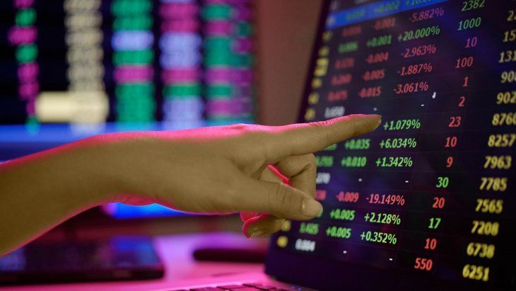 The three most important indices of Wall Street operate to historical maximums.