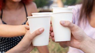 Nació en cuna de oro, pero gracias a sus estrategias de inversión arriesgadas multiplicó la fortuna familiar. Nació en cuna de oro, pero gracias a sus estrategias de inversión arriesgadas multiplicó la fortuna familiar.