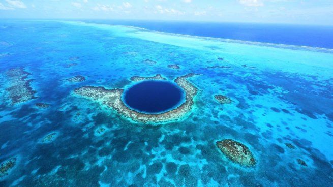 Descubre la historia de el Gran Agujero Azul que está en el Caribe.