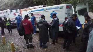 19 turistas fueron rescatados luego de 12 horas de extravío.