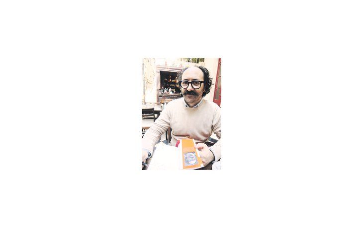 ámbito.com | Para López, “hay algo que hizo que muchos nos quedáramos fijados” en los 70, y su flamante novela “fue acaso lo que necesitaba para desprenderme un poco de ese pasado. Dejarlo dicho, para empezar a olvidar”.