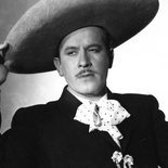 En 1957, en Mérida, Yucatán, muere trágicamente el celebre Pedro Infante, en un accidente de avión. En 1957, en Mérida, Yucatán, muere trágicamente el celebre Pedro Infante, en un accidente de avión.