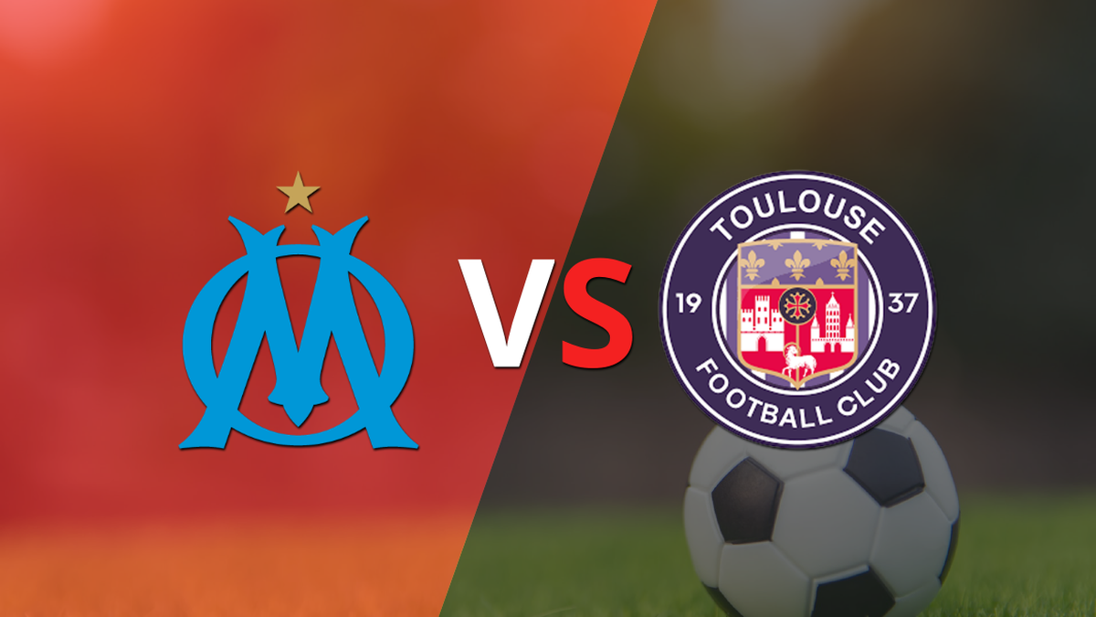 Olympique de Marseille and Toulouse are already playing at the Velodrome